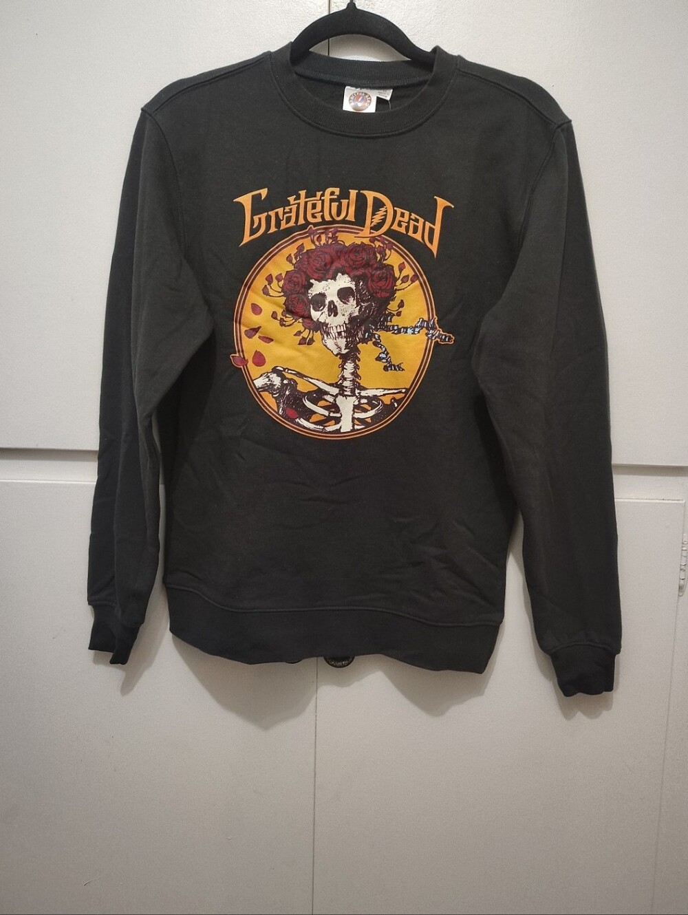 NWT Grateful Dead Bertha Skull And Roses Crewneck Unisex Sweatshirt Size XS